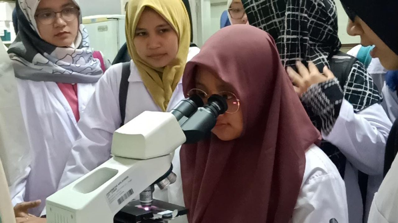 Lab tour ITD